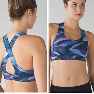Lululemon All Sport Bra III Support Stretch Graphic Print CrissCross Prism Multi